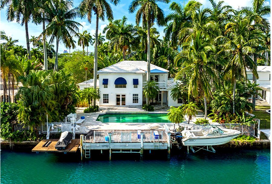 Spec-home-developer-picks-up-waterfront-teardown-in-Miami-Beach-for-13M-fpydevelopments